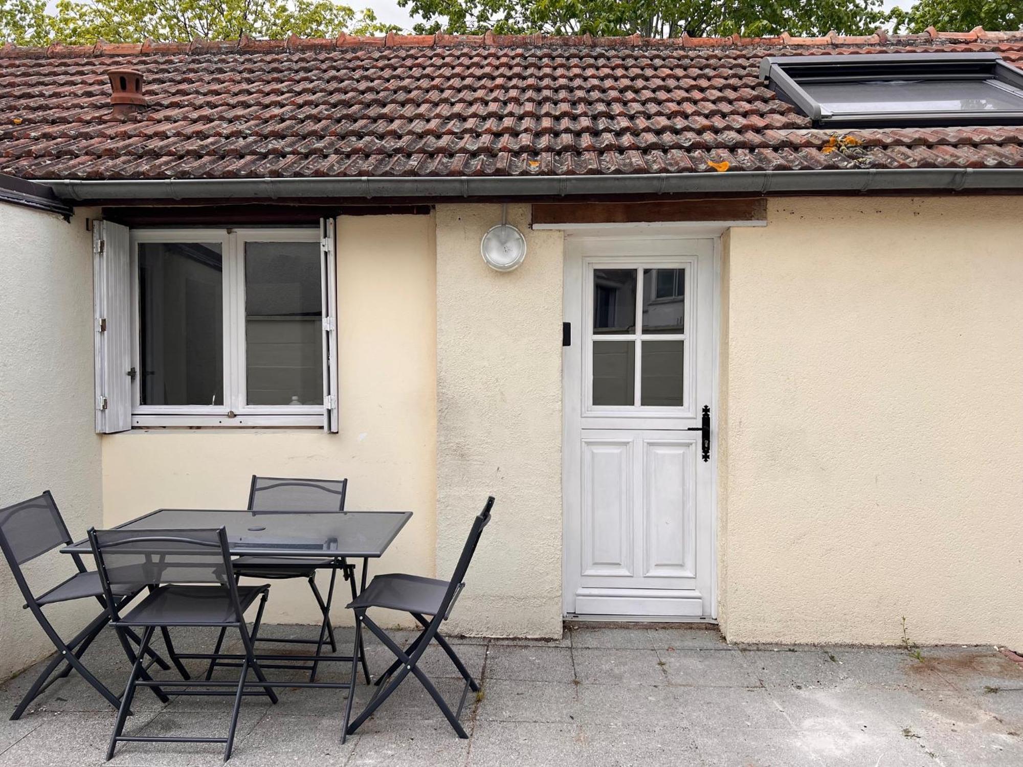 Maison T3 2Ch Climatisee Terrasse Parking Gratuit Saint-Julien-les-Villas Exteriör bild
